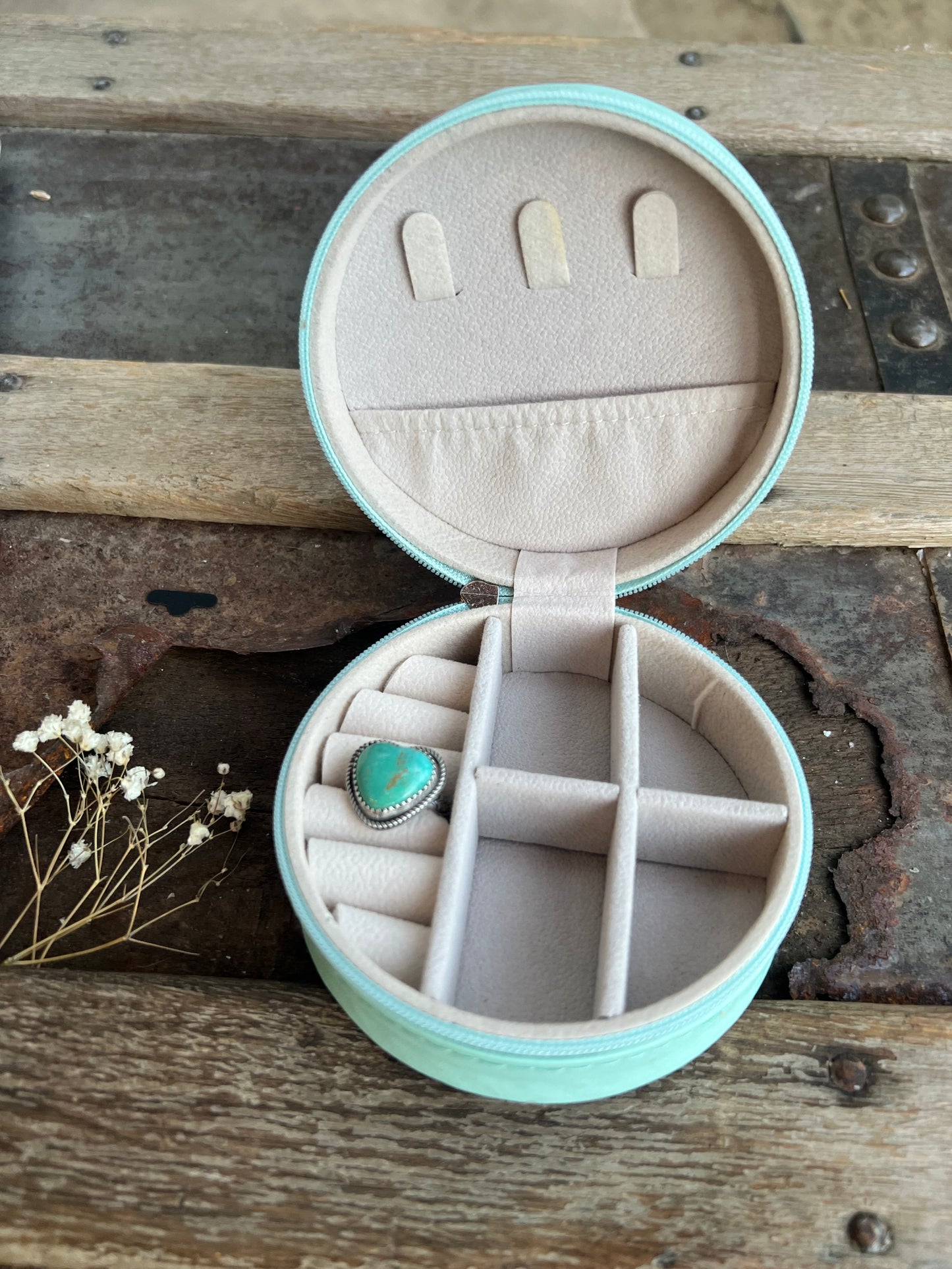 Turquoise Queen Jewelry Case