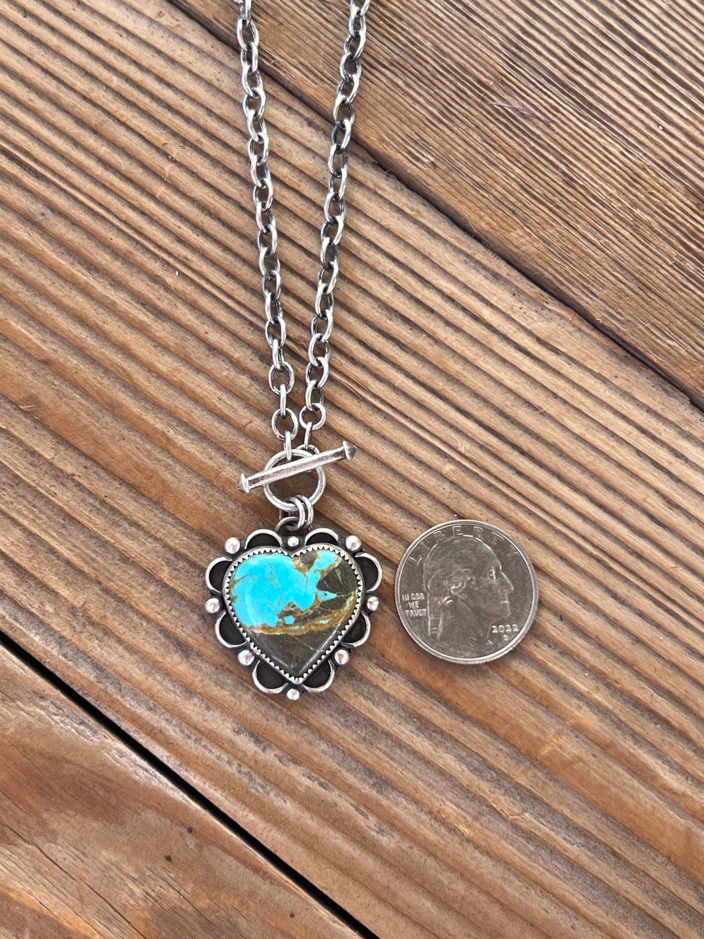 Scalloped Heart Toggle Pendant