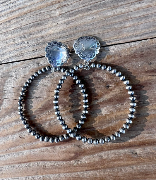 Sweetheart Pearl Hoops
